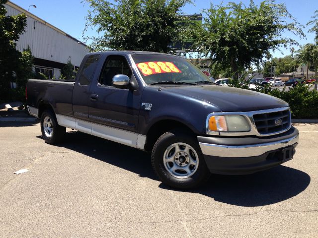 2000 Ford F150 GS 43