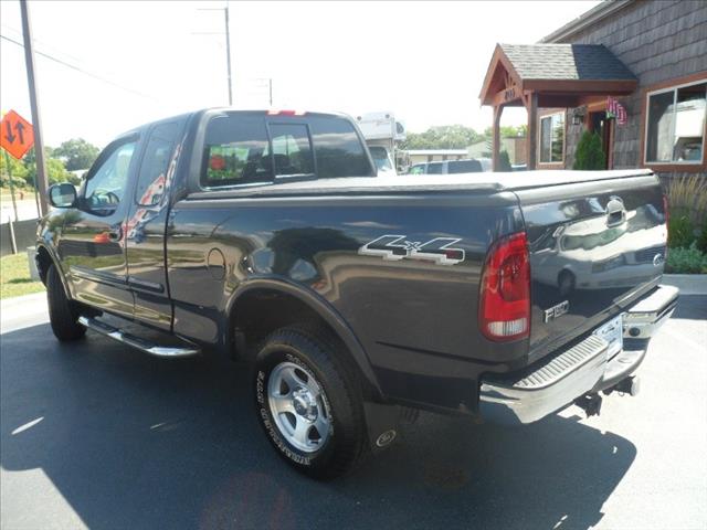 2001 Ford F150 CREW CAB 2WD 143.5wb