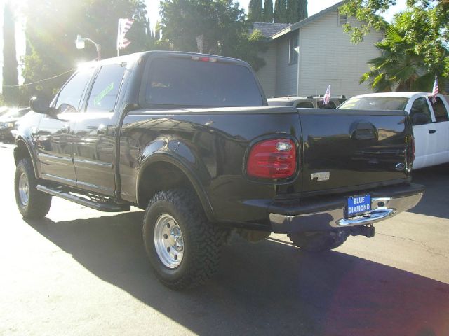 2001 Ford F150 XLT Supercrew Short Bed 2WD