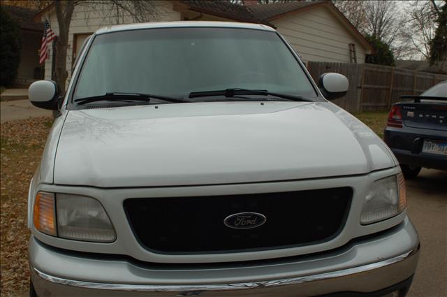 2001 Ford F150 LS HD 4X4 Plow