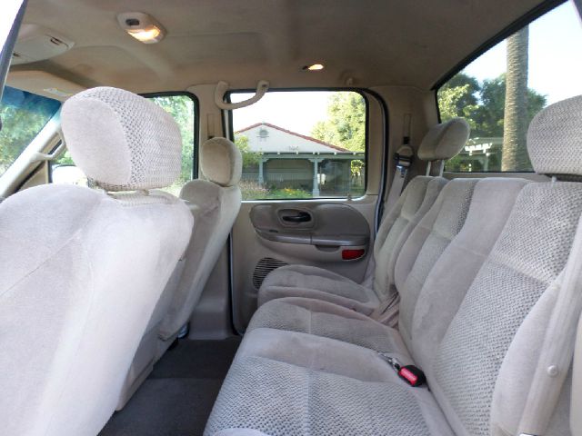 2001 Ford F150 2500 SL