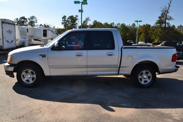 2001 Ford F150 SL Short Bed 2WD