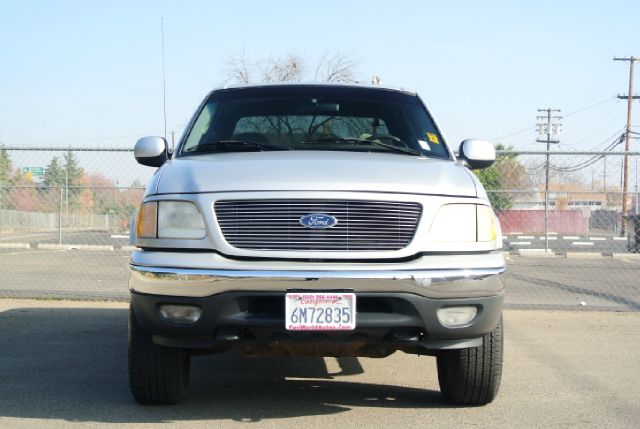 2001 Ford F150 143.5 WB 4WD