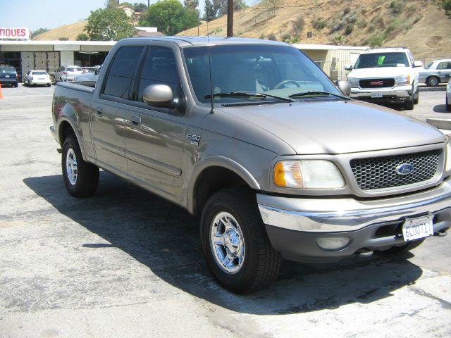 2001 Ford F150 XLT Supercrew Short Bed 2WD