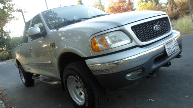 2001 Ford F150 SLT 1 Ton Dually 4dr 35