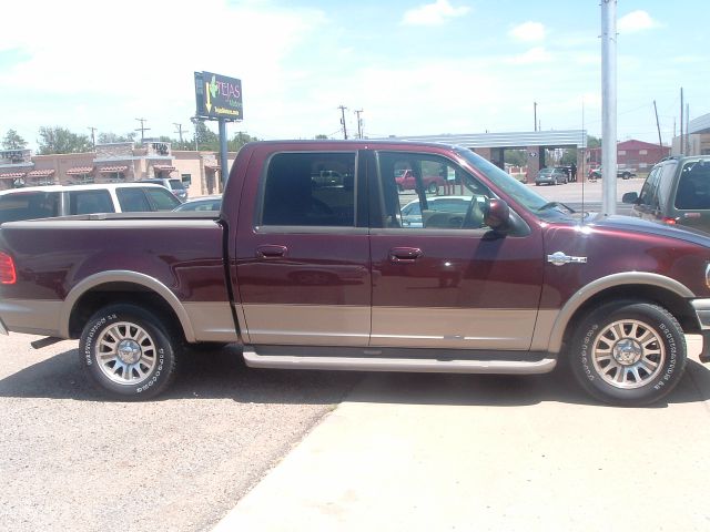 2001 Ford F150 4dr Sdn LE V6 Auto