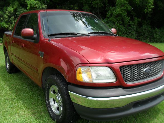 2001 Ford F150 SL Short Bed 2WD