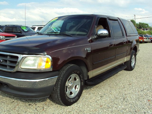 2001 Ford F150 SL Short Bed 2WD