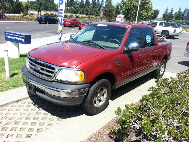 2001 Ford F150 SL Short Bed 2WD