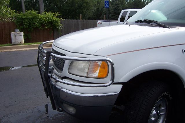 2001 Ford F150 XLT Supercrew Short Bed 2WD