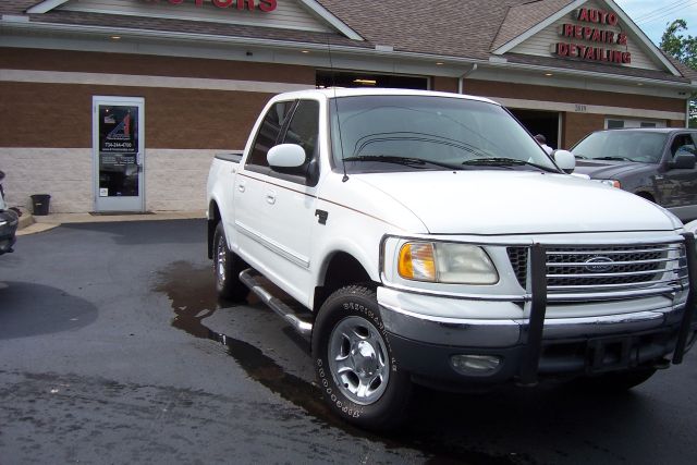 2001 Ford F150 XLT Supercrew Short Bed 2WD