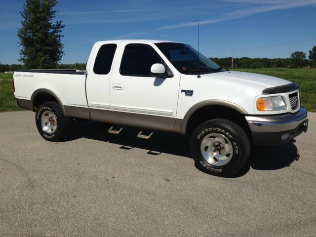 2001 Ford F150 SLT 1 Ton Dually 4dr 35