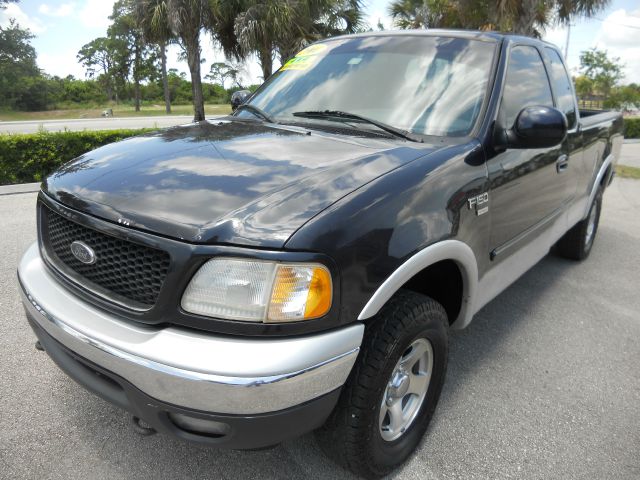 2001 Ford F150 SLT 1 Ton Dually 4dr 35