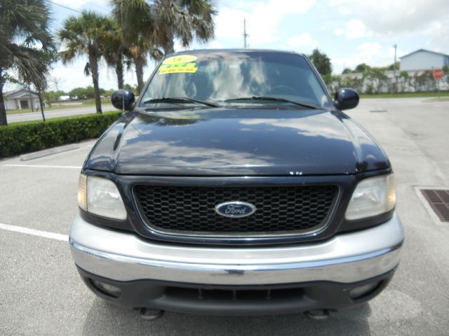 2001 Ford F150 SLT 1 Ton Dually 4dr 35