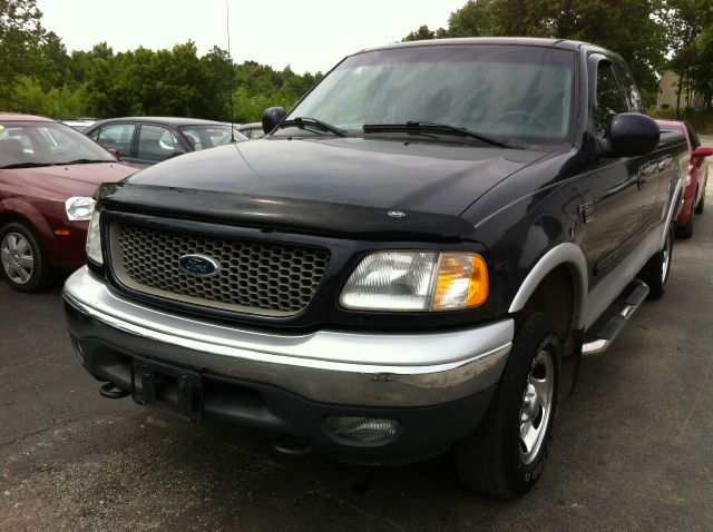 2001 Ford F150 SLT 1 Ton Dually 4dr 35