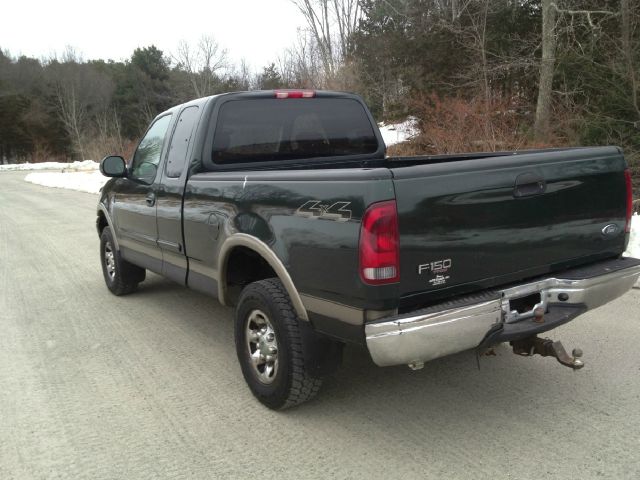 2002 Ford F150 SLT 1 Ton Dually 4dr 35