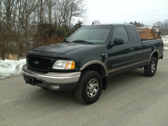 2002 Ford F150 SLT 1 Ton Dually 4dr 35