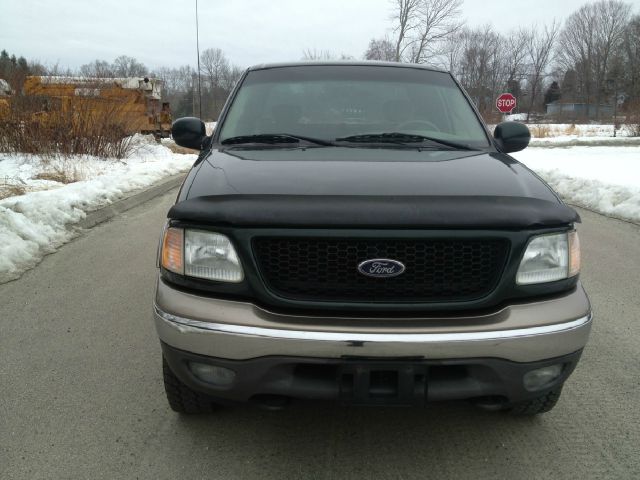 2002 Ford F150 SLT 1 Ton Dually 4dr 35