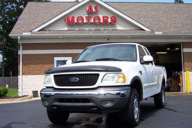 2002 Ford F150 SLT 1 Ton Dually 4dr 35