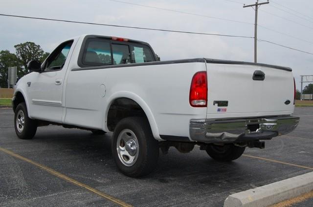 2002 Ford F150 ESi