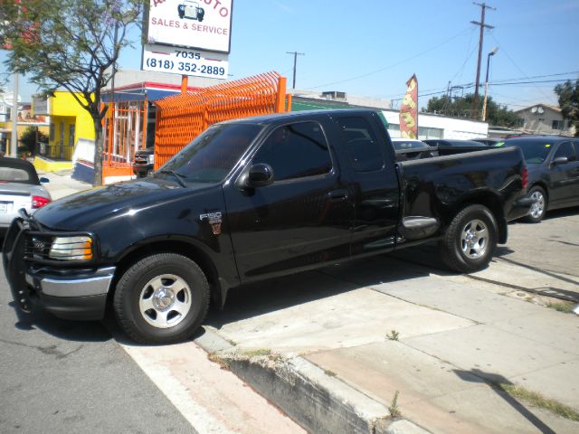 2002 Ford F150 SLE 5.3L V8 4WD 9 Passenger ABS TC