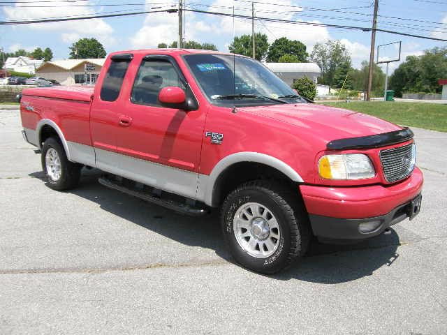 2002 Ford F150 SLT 1 Ton Dually 4dr 35