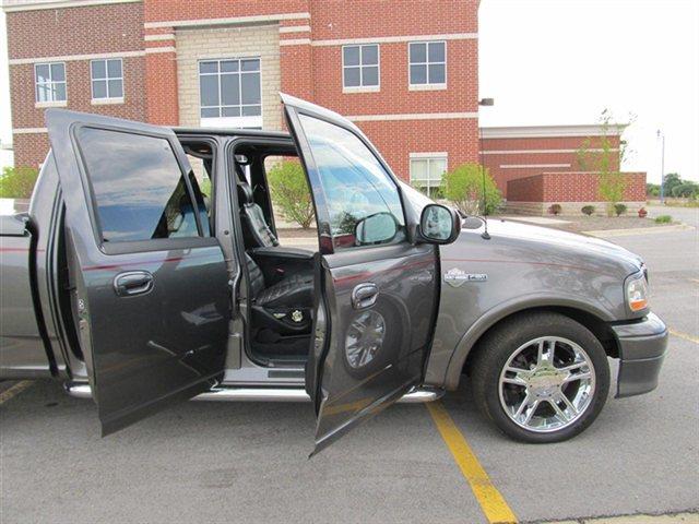 2002 Ford F150 SLE 4 Dr 4X4