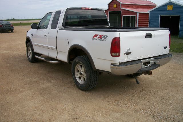 2002 Ford F150 SLT 1 Ton Dually 4dr 35