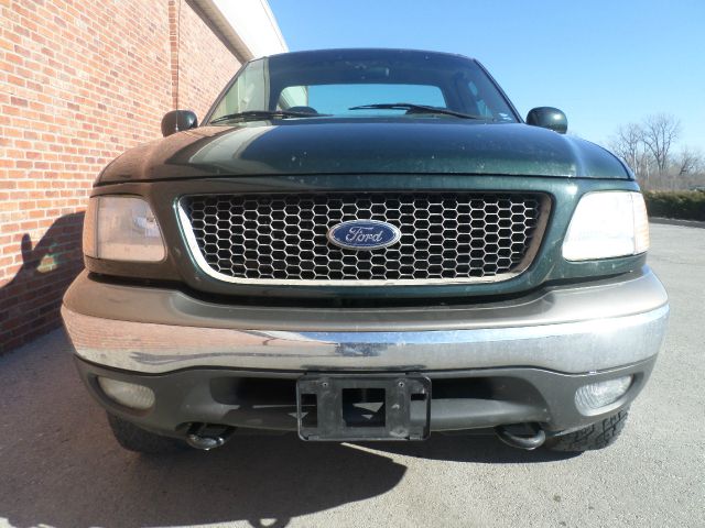 2002 Ford F150 SL 4x4 Regular Cab