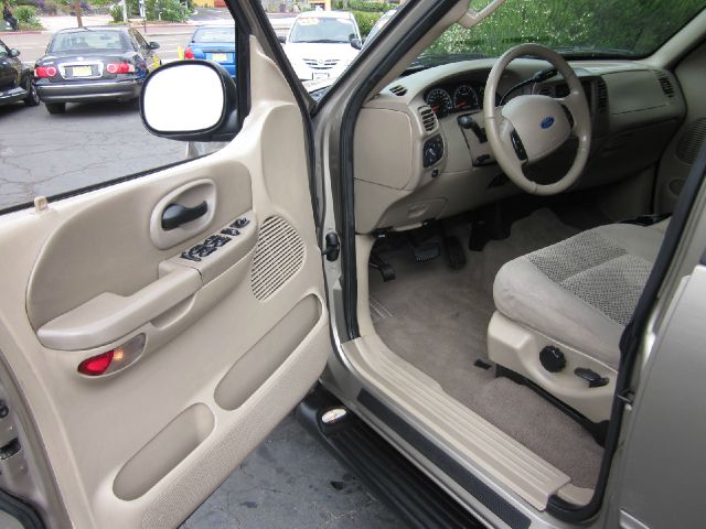 2002 Ford F150 K1500 Lt