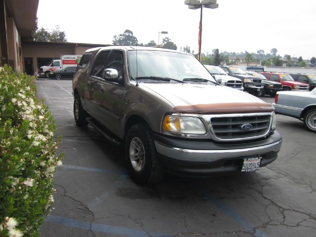 2002 Ford F150 K1500 Lt