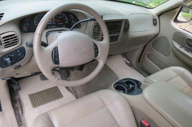 2002 Ford F150 Base Hardtop