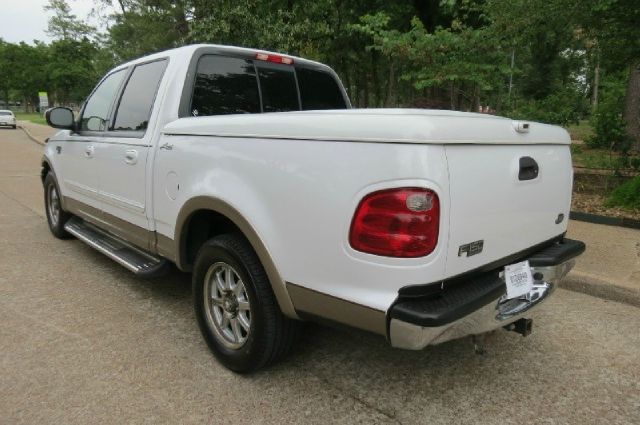 2002 Ford F150 Base Hardtop