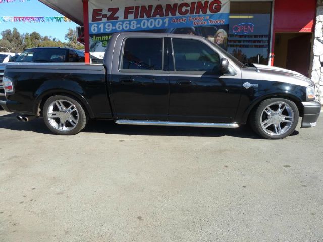 2002 Ford F150 SLT 1 Ton Dually 4dr 35