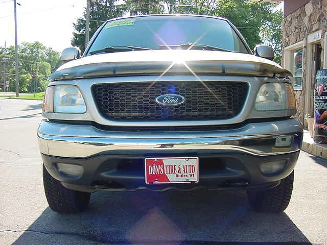 2002 Ford F150 SLT 1 Ton Dually 4dr 35