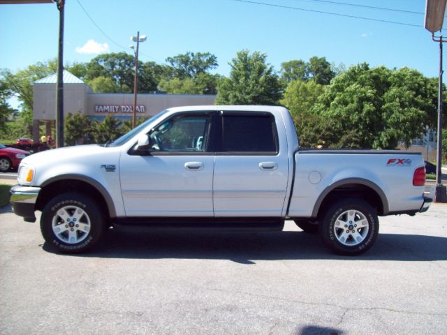 2002 Ford F150 LT Crew Cab