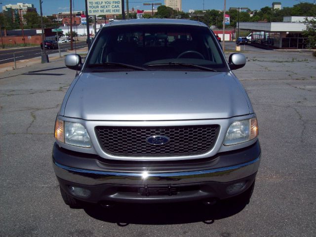 2002 Ford F150 LT Crew Cab