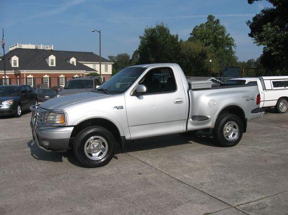 2002 Ford F150 QUAD CAB Sport 1500 Down