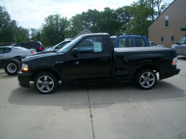 2002 Ford F150 4dr 4-cyl (natl) SUV