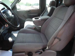 2003 Ford F150 SLE- 4X4