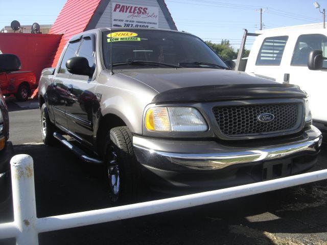 2003 Ford F150 SL Short Bed 2WD