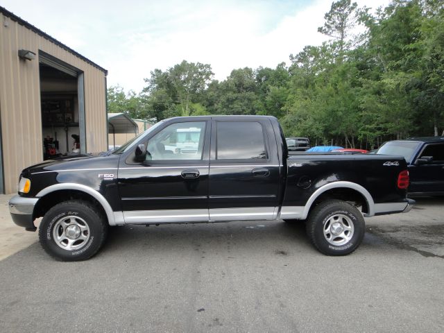 2003 Ford F150 XLT Supercrew Short Bed 2WD