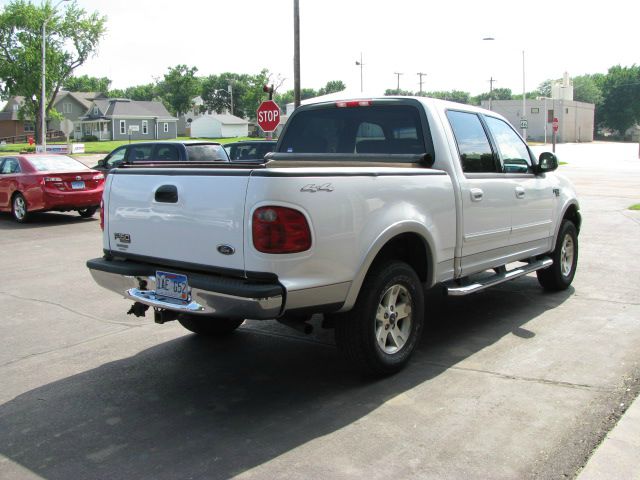 2003 Ford F150 2500 SL