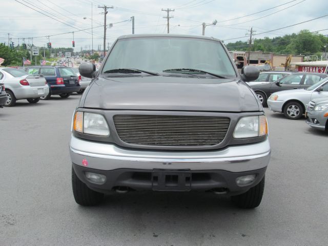 2003 Ford F150 XLT Supercrew Short Bed 2WD