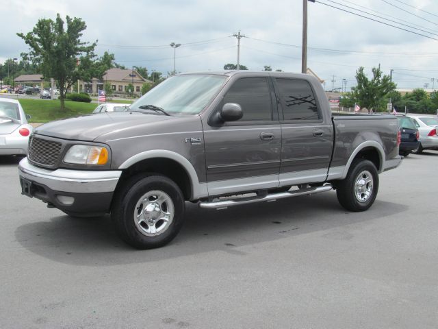 2003 Ford F150 XLT Supercrew Short Bed 2WD