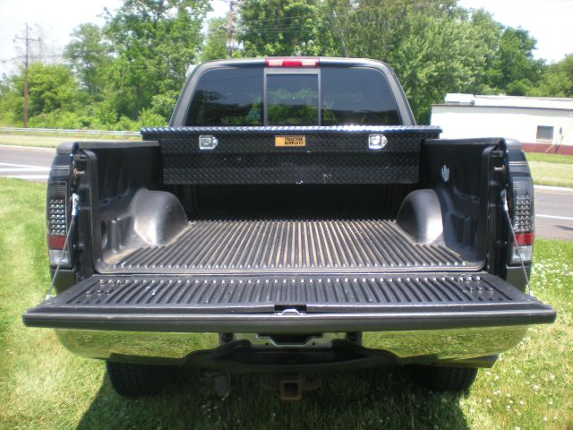 2003 Ford F150 XL 2WD Reg Cab