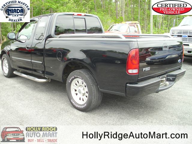 2003 Ford F150 XLT Supercrew Short Bed 2WD