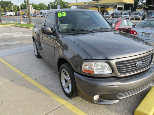 2003 Ford F150 4dr 4-cyl (natl) SUV