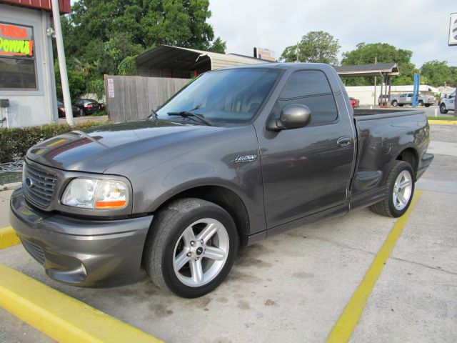 2003 Ford F150 4dr 4-cyl (natl) SUV