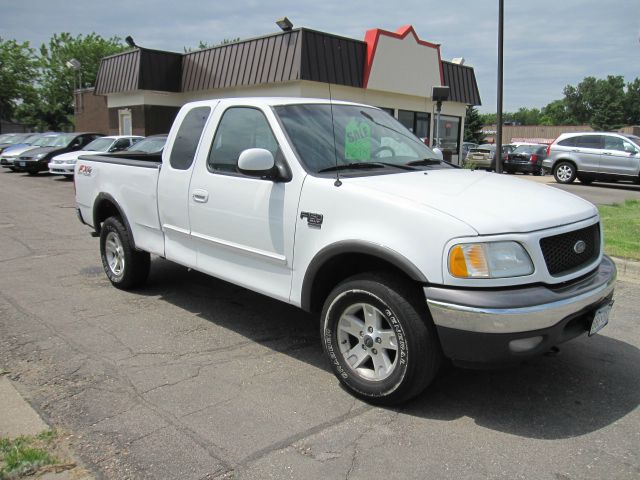 2003 Ford F150 SE Well Kept Alloy Wheels